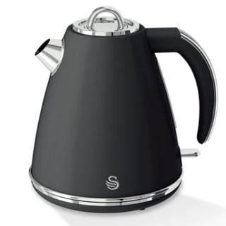 Swan 1,5 Litre Black Retro Jug Kettle  SRK15B/R/G