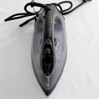 Sunbeam Black Steam Iron SSI-018BA