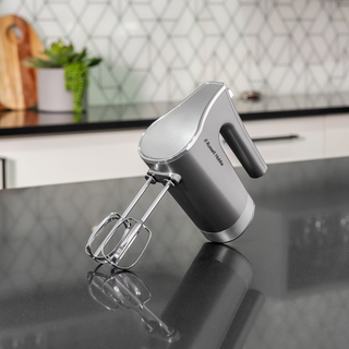 RHCHM Russell Hobbs Cordless Rechargeable Hand Mixer