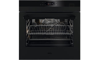 AEG 60cm Premium Matte Black Oven BPK94733PT