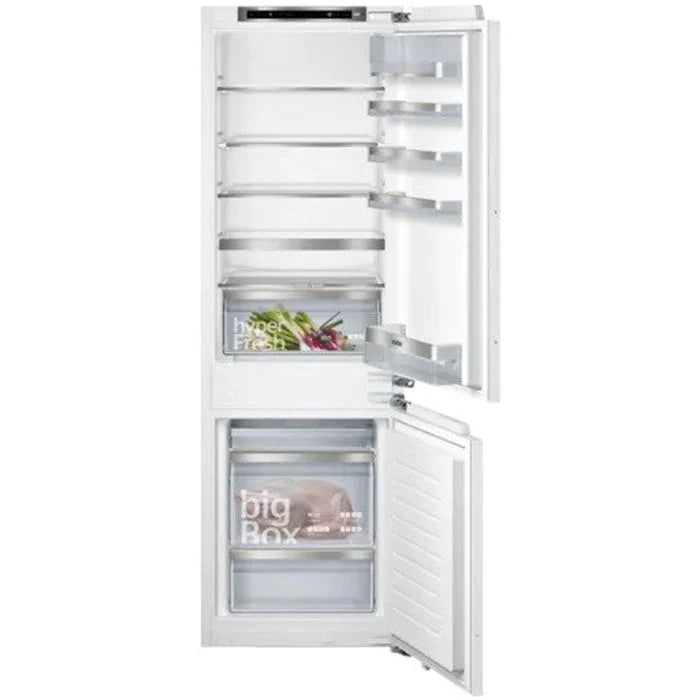 Siemens  iQ500 265 litre Built-in fridge-freezer with freezer at bottom KI86SAF30U